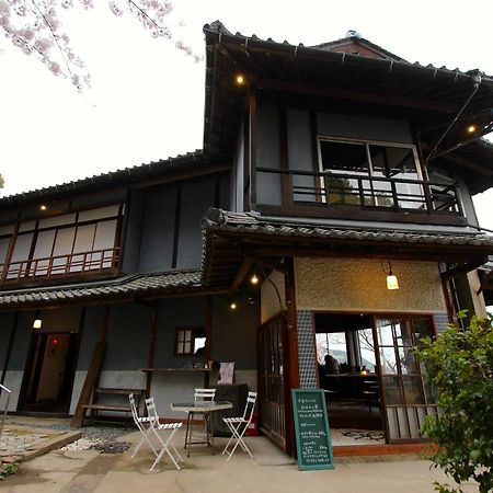 Onomichi Guest House Miharashi-Tei Экстерьер фото