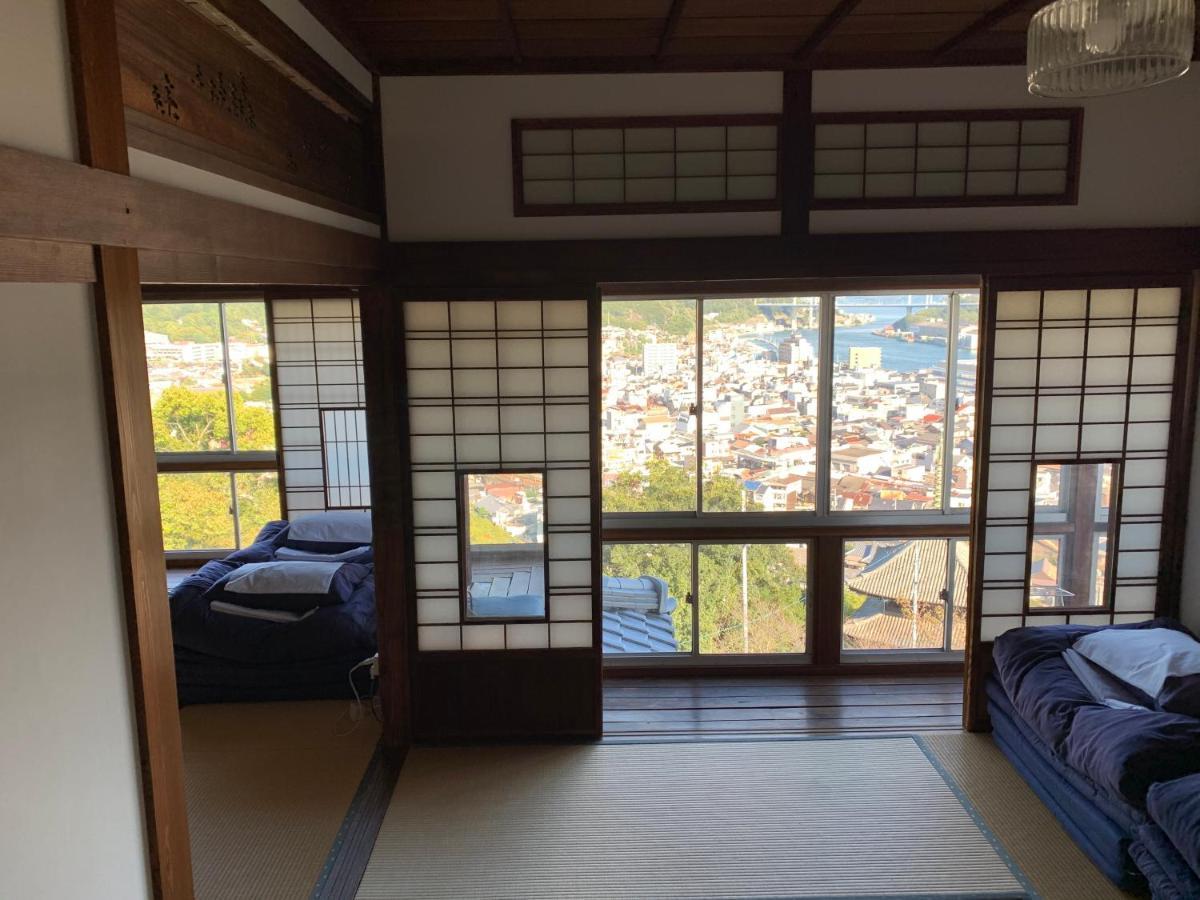 Onomichi Guest House Miharashi-Tei Экстерьер фото