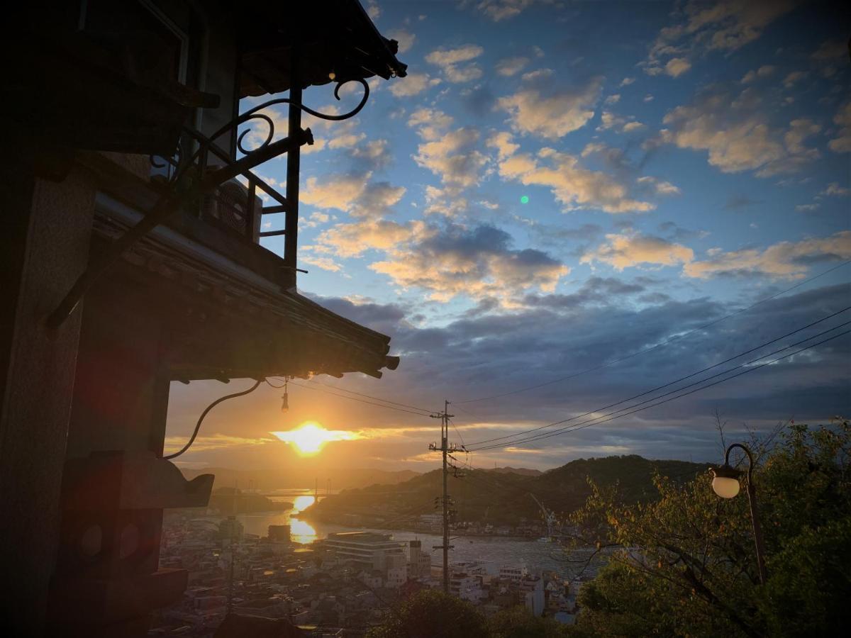 Onomichi Guest House Miharashi-Tei Экстерьер фото