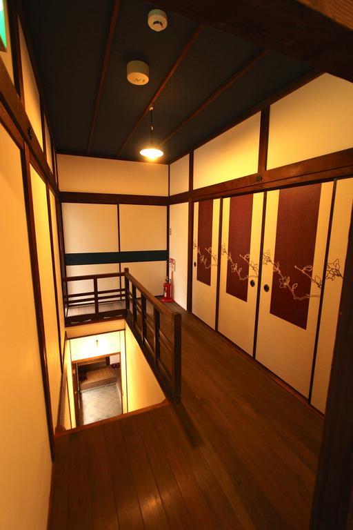 Onomichi Guest House Miharashi-Tei Экстерьер фото